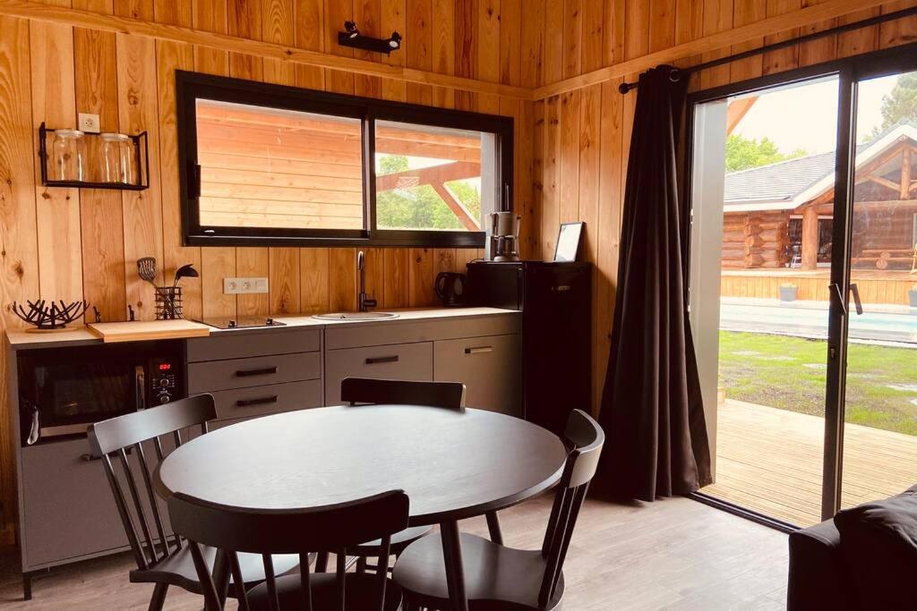 Chalet Montana - Au Cottage Du Medoc - Proche De Bordeaux Saint-Aubin-de-Médoc Eksteriør bilde